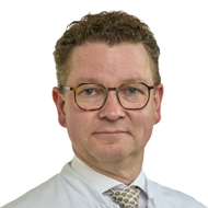 Dr. Ansgar Platte, Oberarzt der Klinik für Rheumaorthopädie